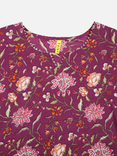 Women Cotton Blend Printed Floral Kurta-VKSKD1712